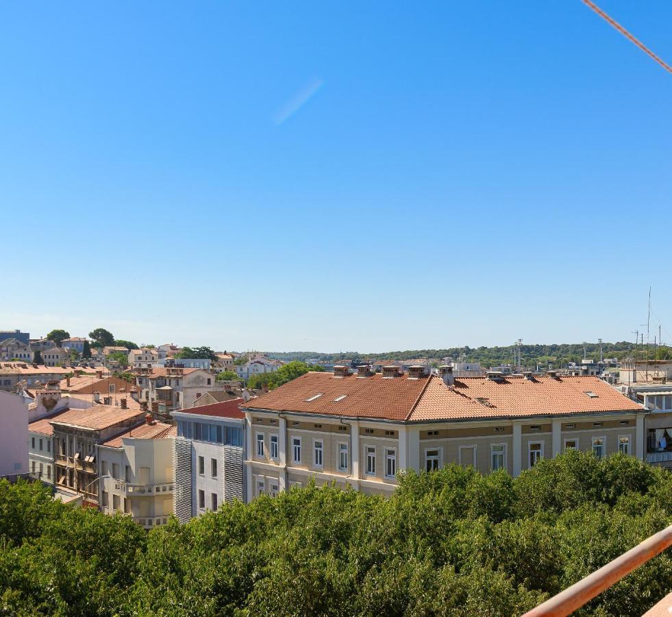 Giardini Panorama - Penthouse In The Heart Of Pula Apartment Екстериор снимка